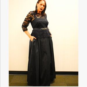 Adrianna Papell evening gown